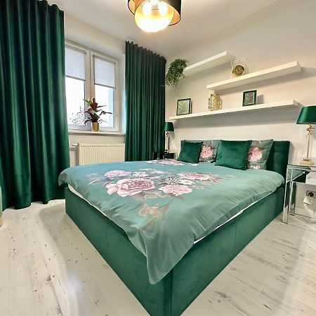 Luxapart Kalisz New Extérieur photo